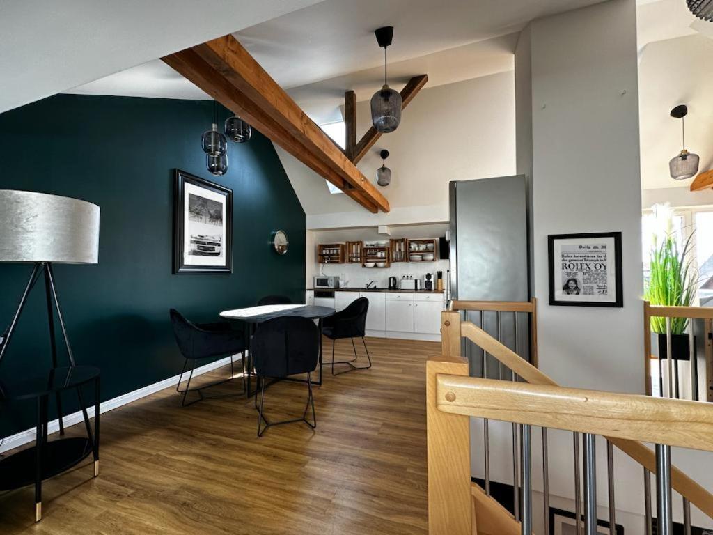 Nr 14 - Hochwertiges 3 Zimmer Maisonette Appartment Mit Grosszugigen Wohnbereich Und Balkon Лайпциг Екстериор снимка