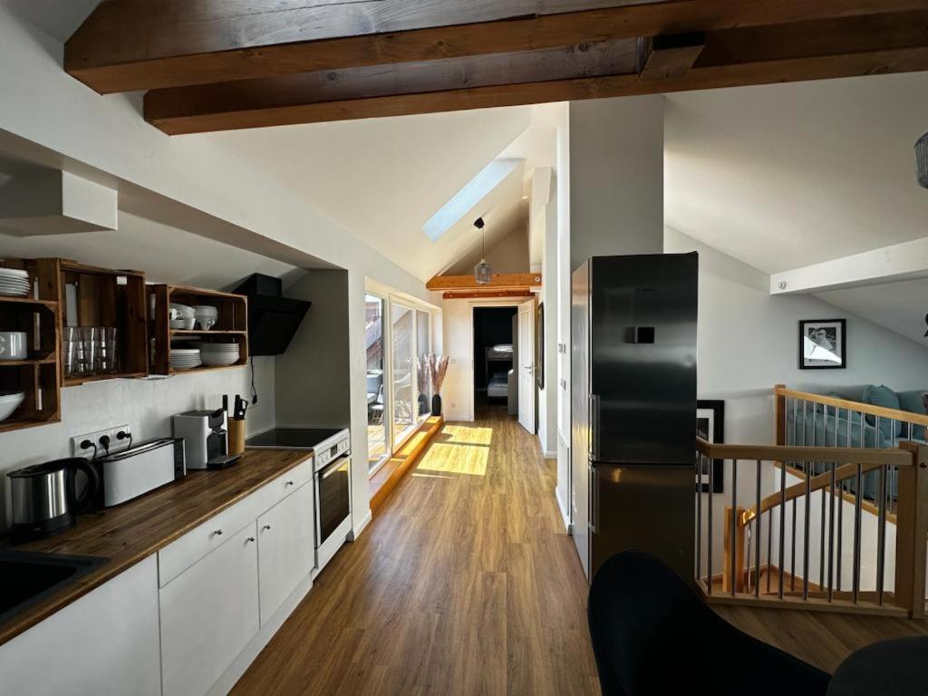 Nr 14 - Hochwertiges 3 Zimmer Maisonette Appartment Mit Grosszugigen Wohnbereich Und Balkon Лайпциг Екстериор снимка